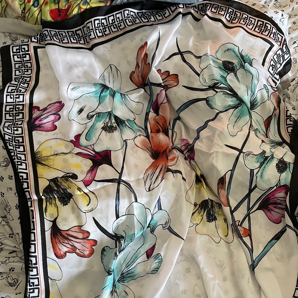 Women’s Scarf